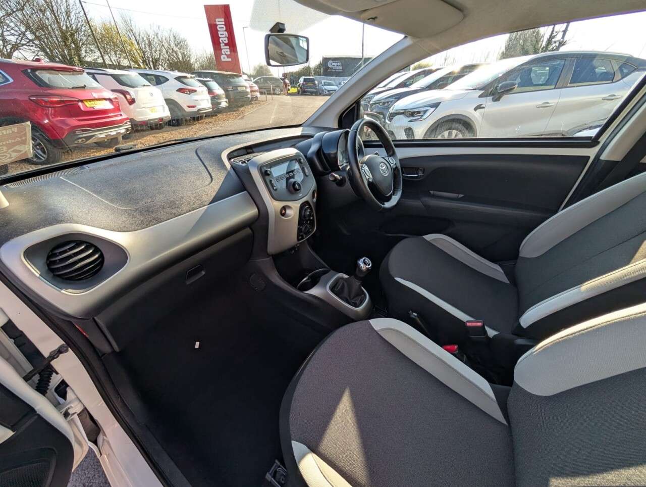 2016 TOYOTA AYGO 2016 TOYOTA AYGO