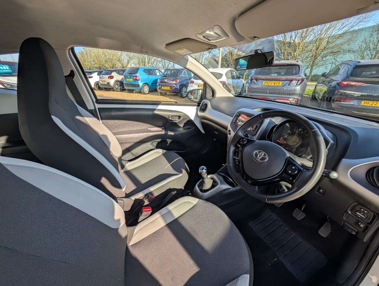 2016 TOYOTA AYGO 2016 TOYOTA AYGO