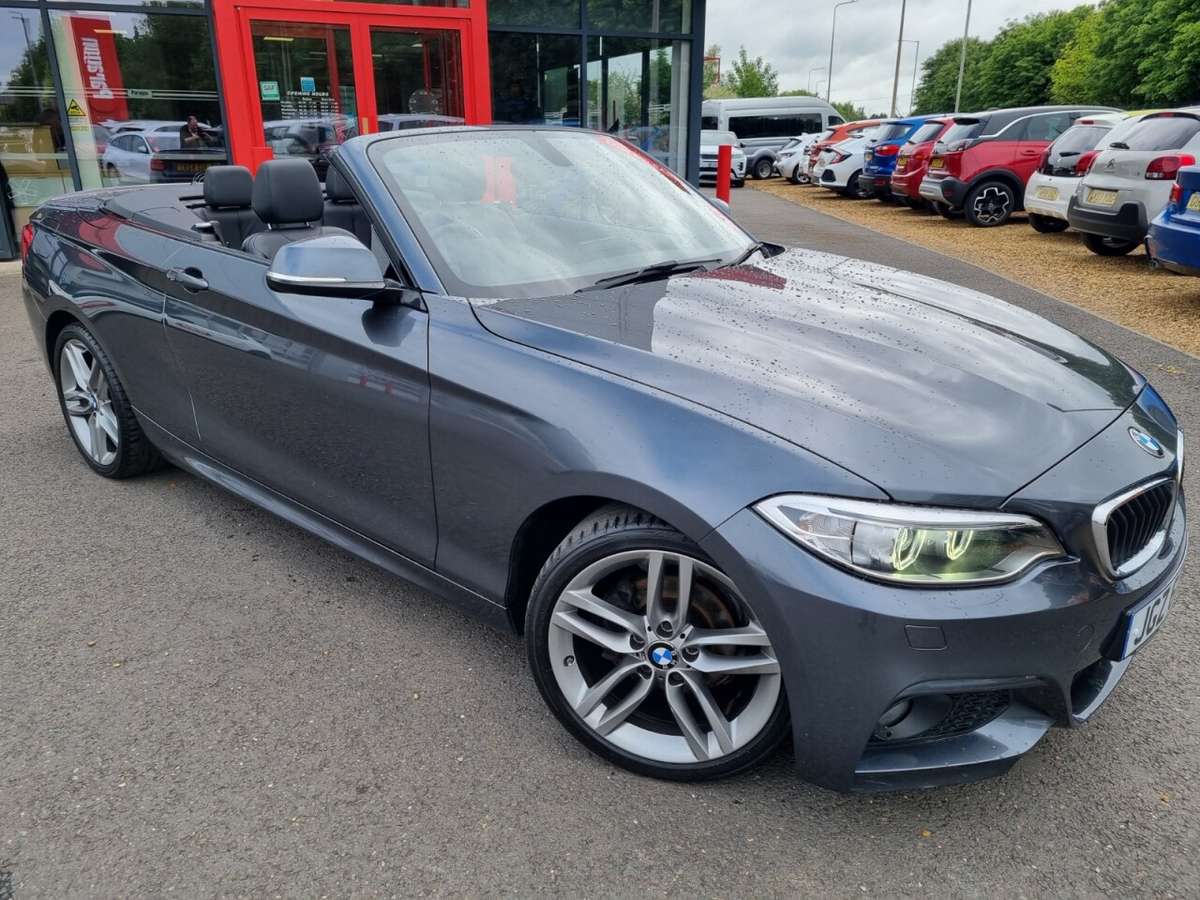Check out this BMW 2 Series 2016 Petrol Manual