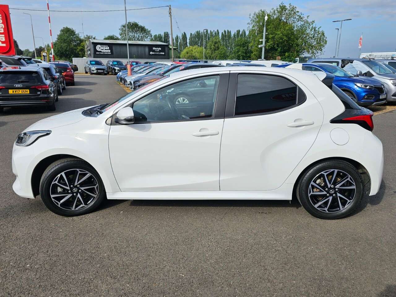 2022 TOYOTA YARIS 2022 TOYOTA YARIS