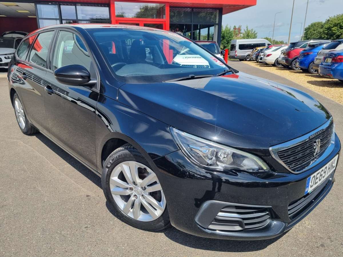 Check out this Peugeot 308 Sw 2020 Diesel Manual