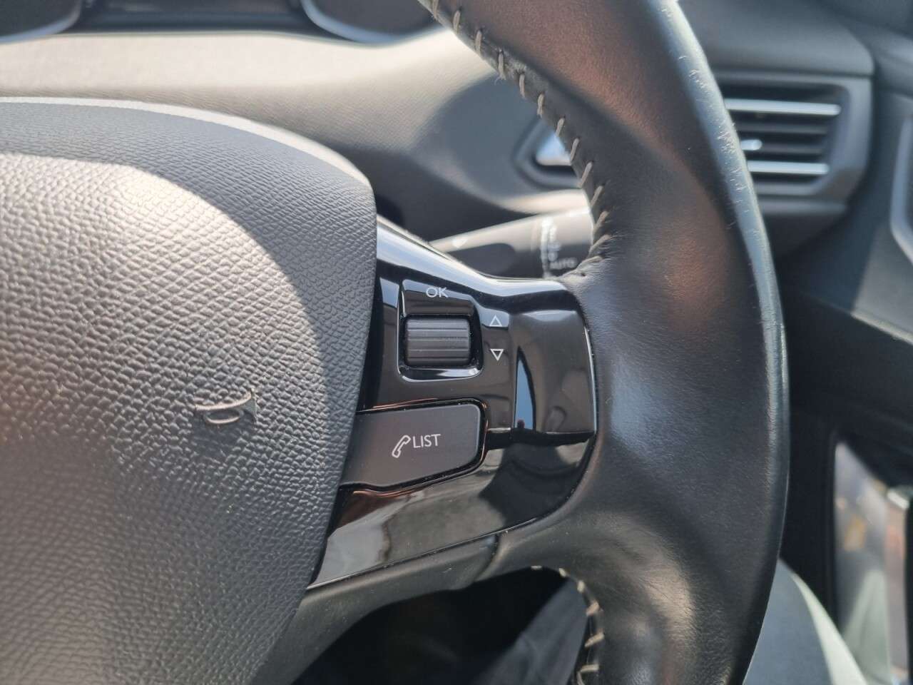 2020 PEUGEOT 308 SW 2020 PEUGEOT 308 SW