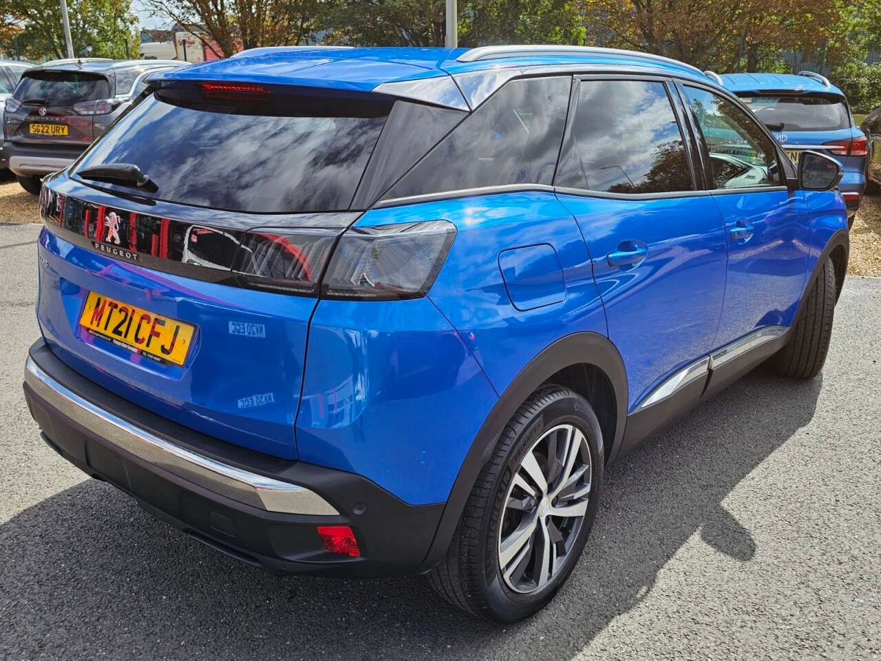 2021 PEUGEOT 3008 2021 PEUGEOT 3008