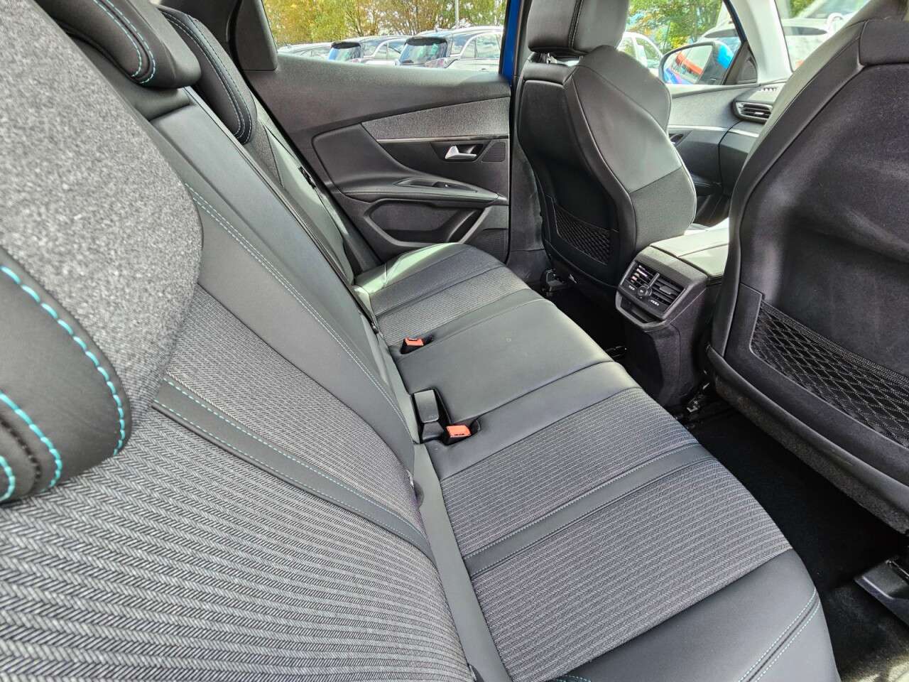 2021 PEUGEOT 3008 2021 PEUGEOT 3008