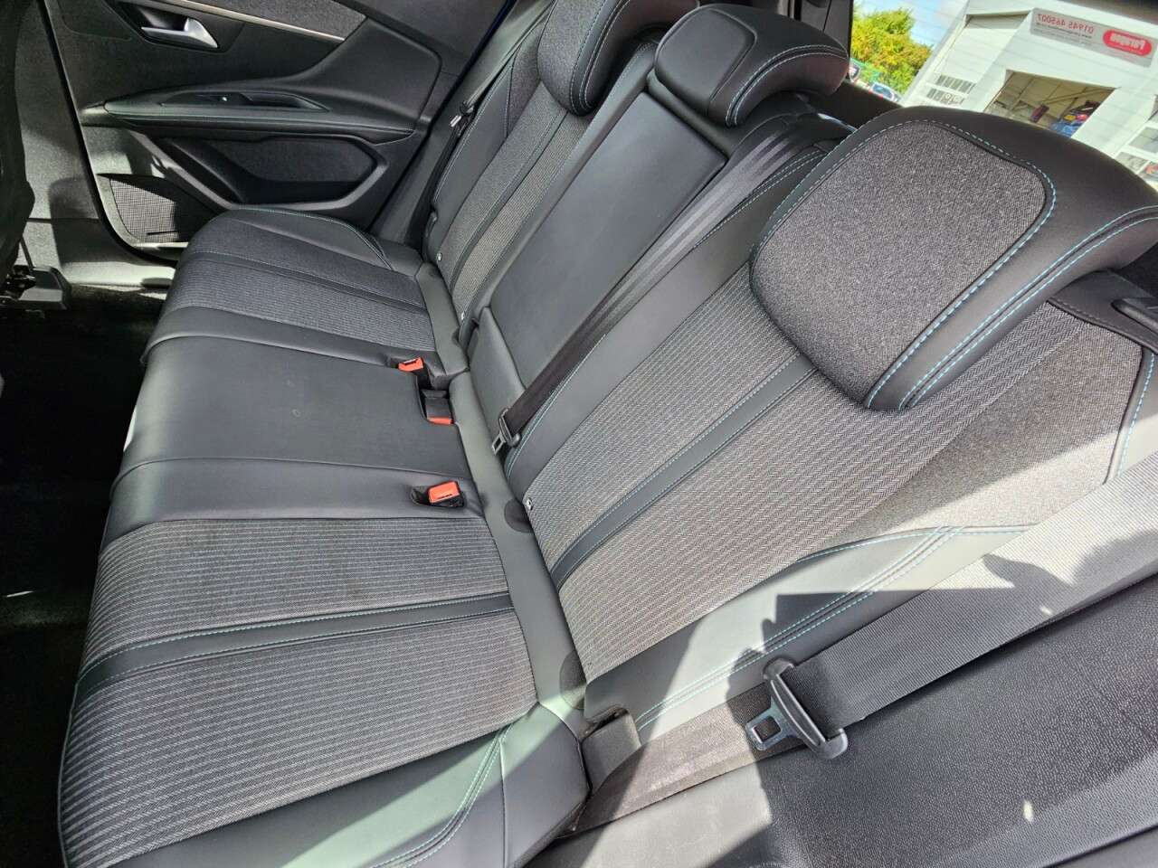 2021 PEUGEOT 3008 2021 PEUGEOT 3008