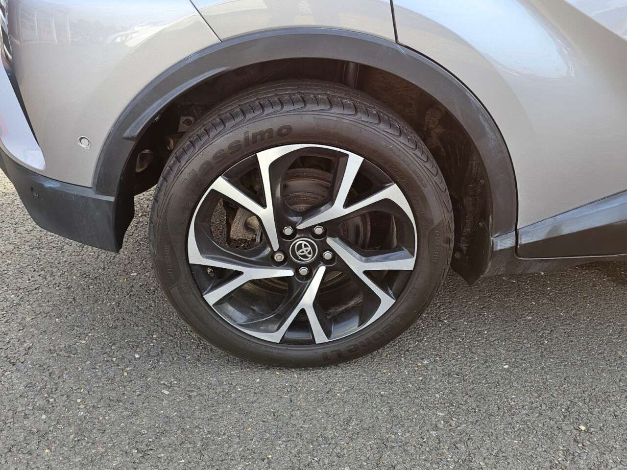 2018 TOYOTA C-HR 2018 TOYOTA C-HR