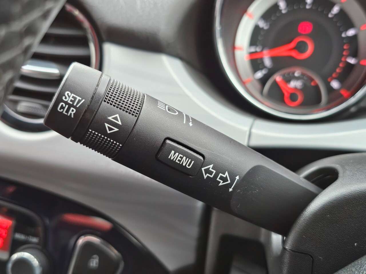 2013 VAUXHALL ADAM 2013 VAUXHALL ADAM