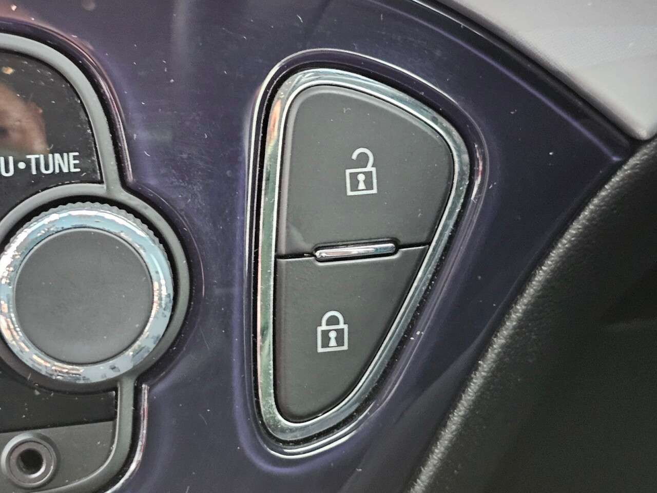 2013 VAUXHALL ADAM 2013 VAUXHALL ADAM