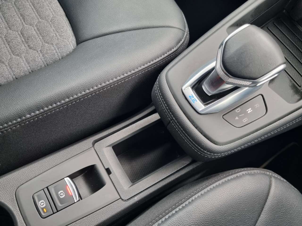 2021 RENAULT ZOE 2021 RENAULT ZOE