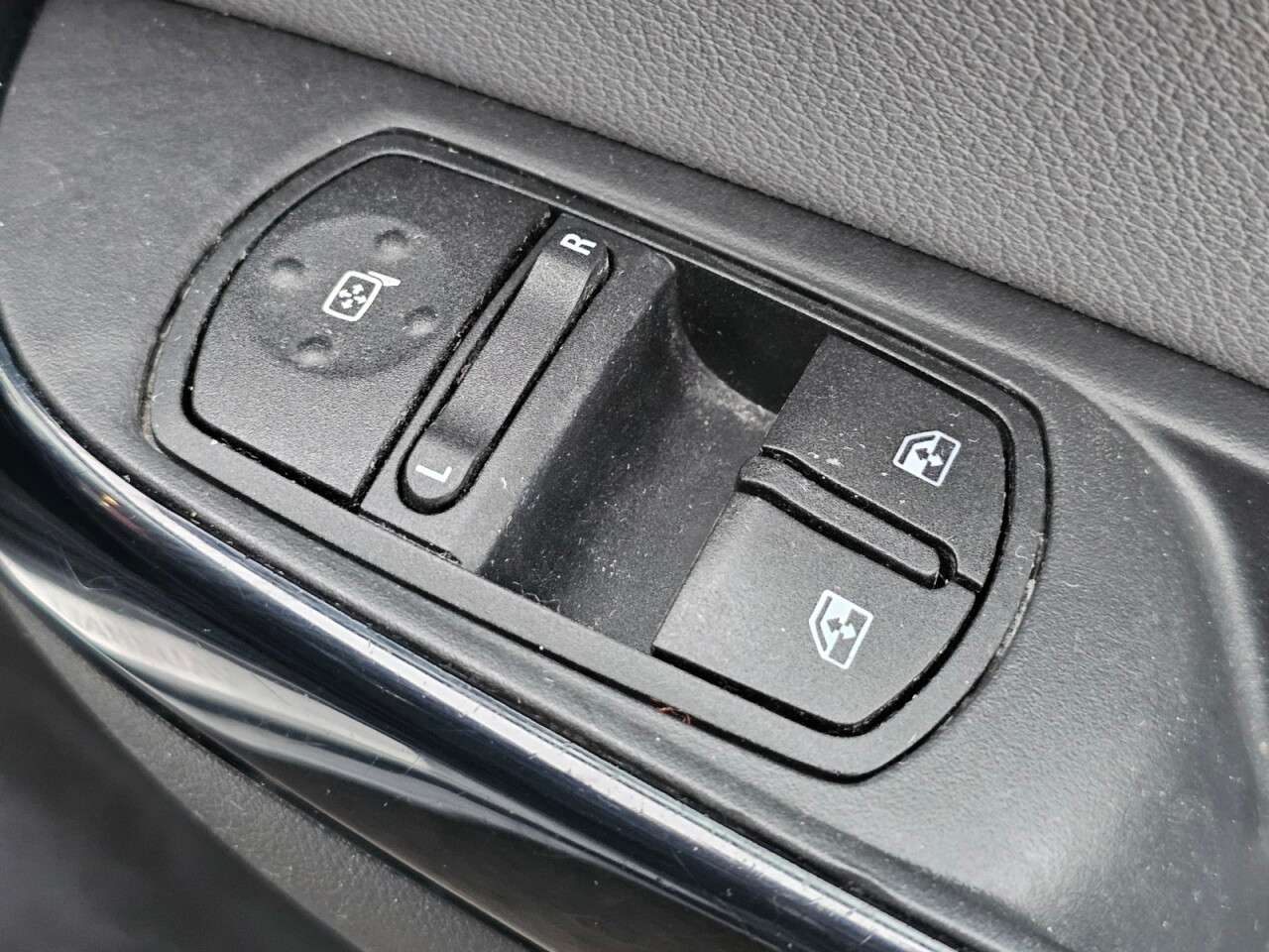 2018 VAUXHALL CORSA 2018 VAUXHALL CORSA