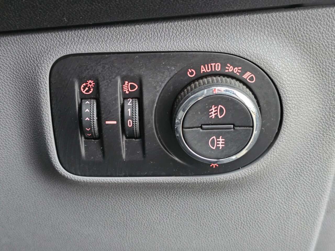 2018 VAUXHALL CORSA 2018 VAUXHALL CORSA