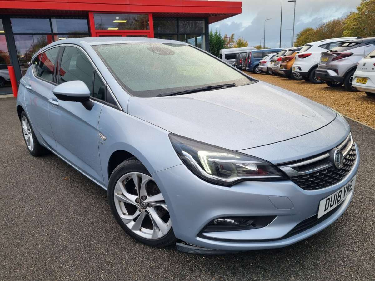 Check out this Vauxhall Astra 2018 Petrol Manual