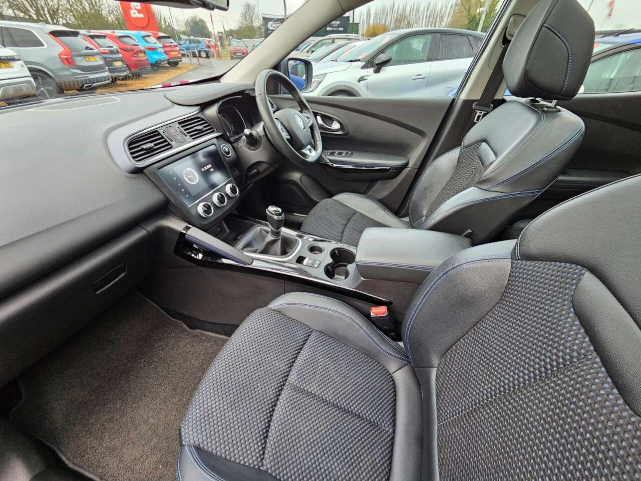 2019 RENAULT KADJAR 2019 RENAULT KADJAR