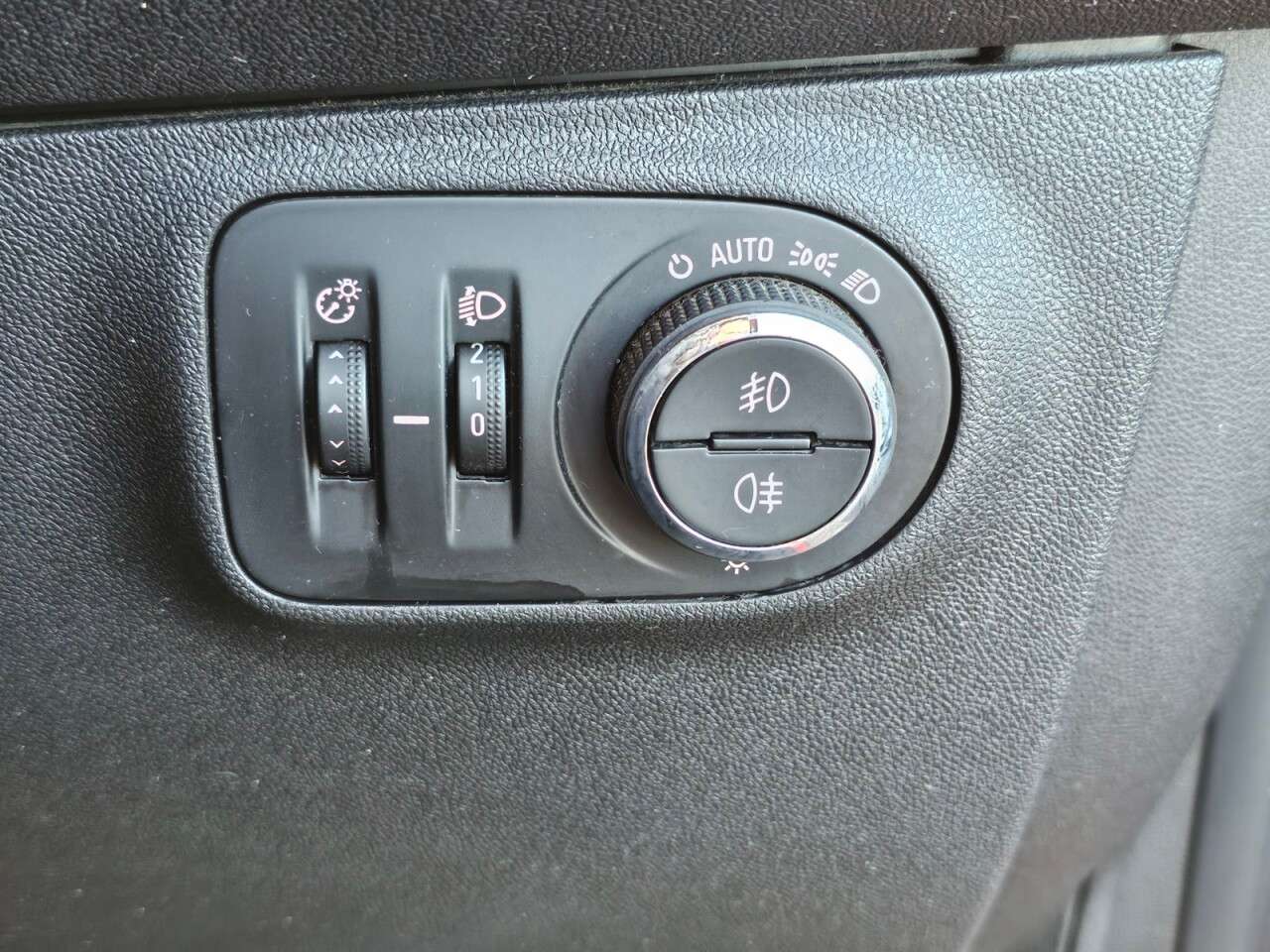 2016 VAUXHALL CORSA 2016 VAUXHALL CORSA