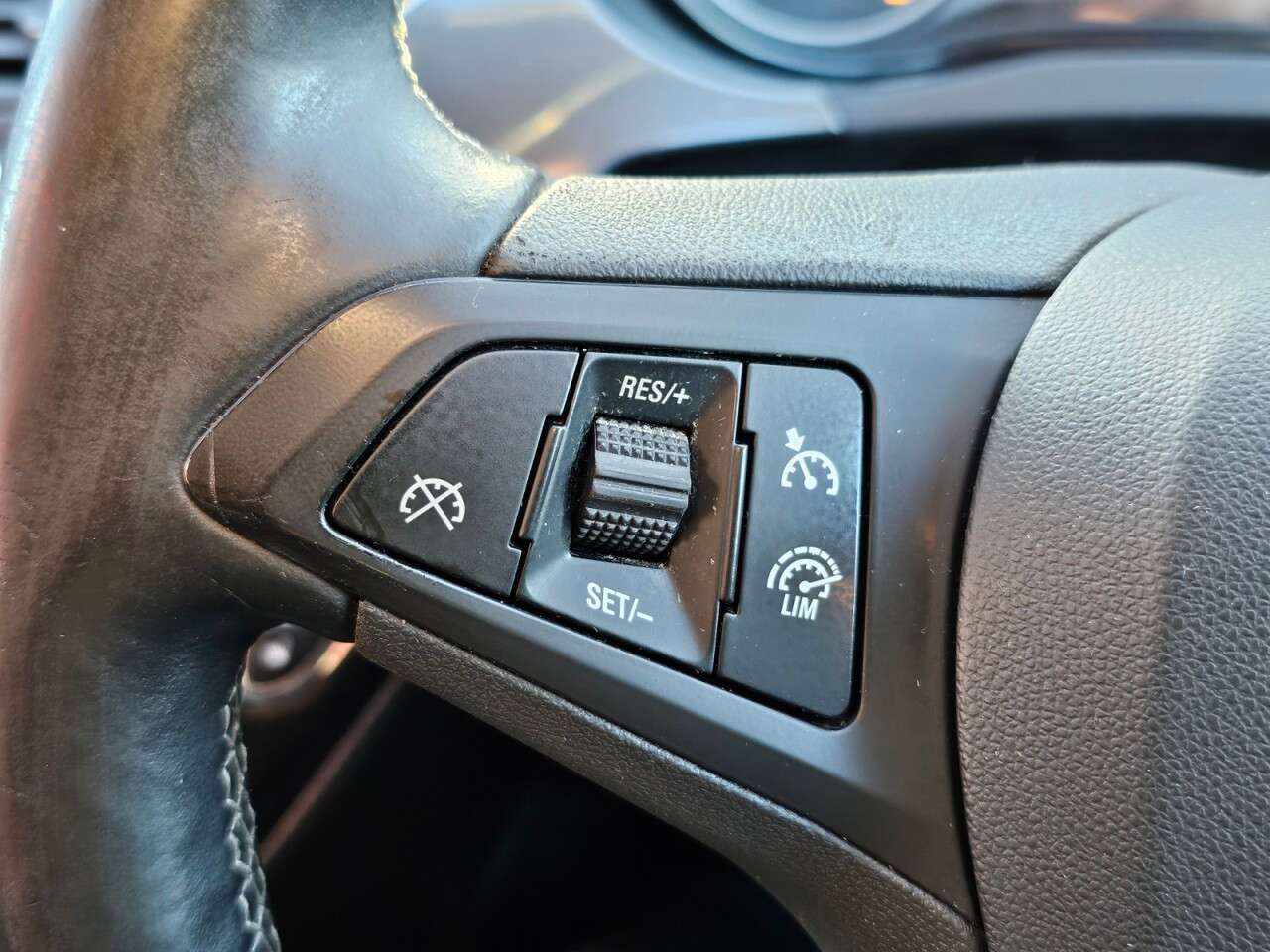 2016 VAUXHALL CORSA 2016 VAUXHALL CORSA