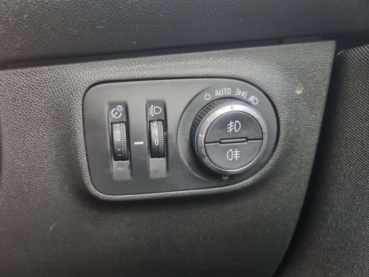 2018 VAUXHALL CORSA 2018 VAUXHALL CORSA