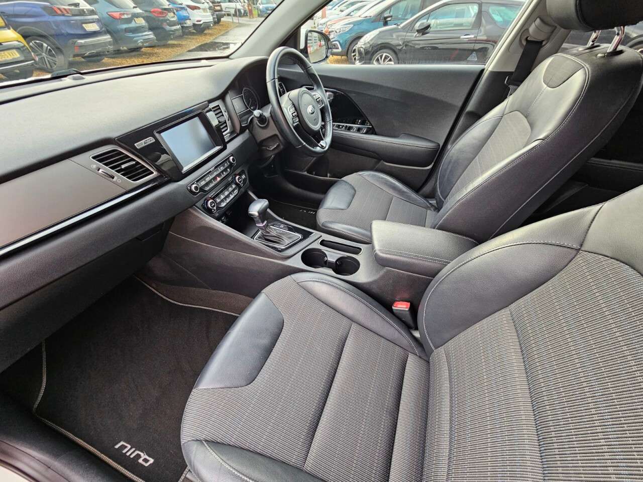 2016 KIA NIRO 2016 KIA NIRO