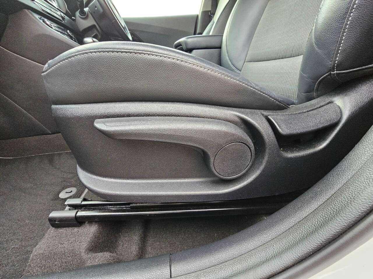 2016 KIA NIRO 2016 KIA NIRO