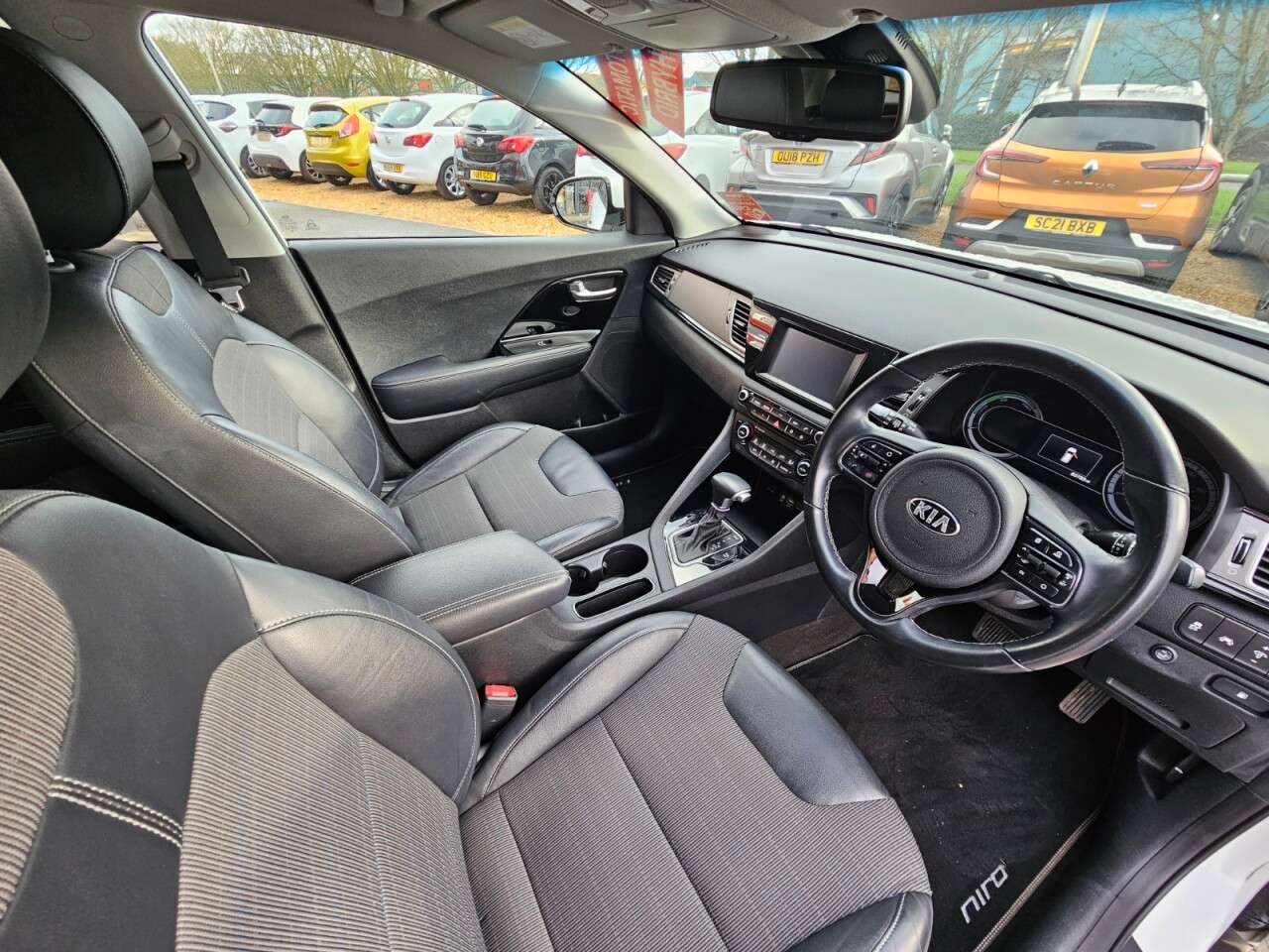 2016 KIA NIRO 2016 KIA NIRO