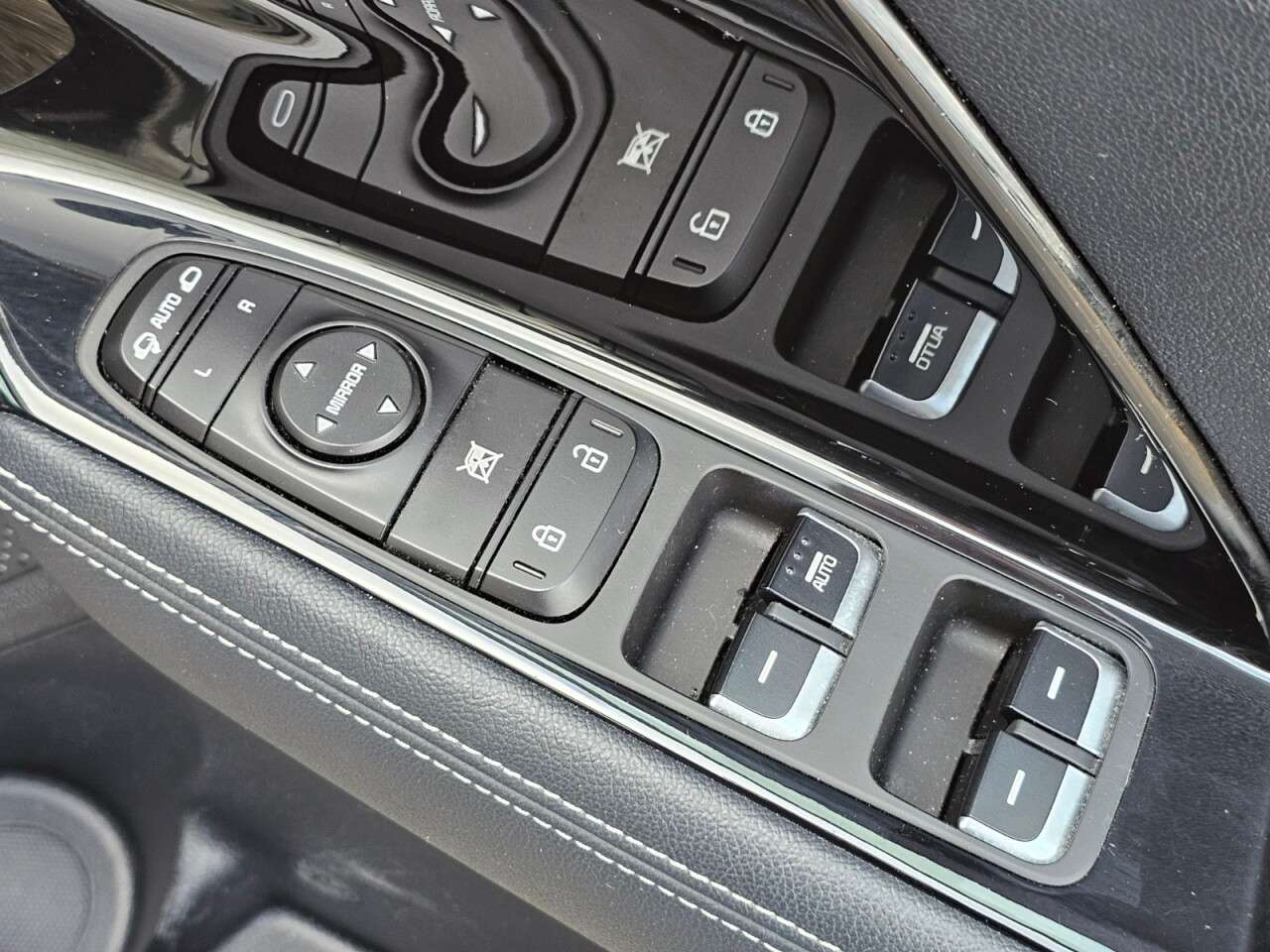 2016 KIA NIRO 2016 KIA NIRO