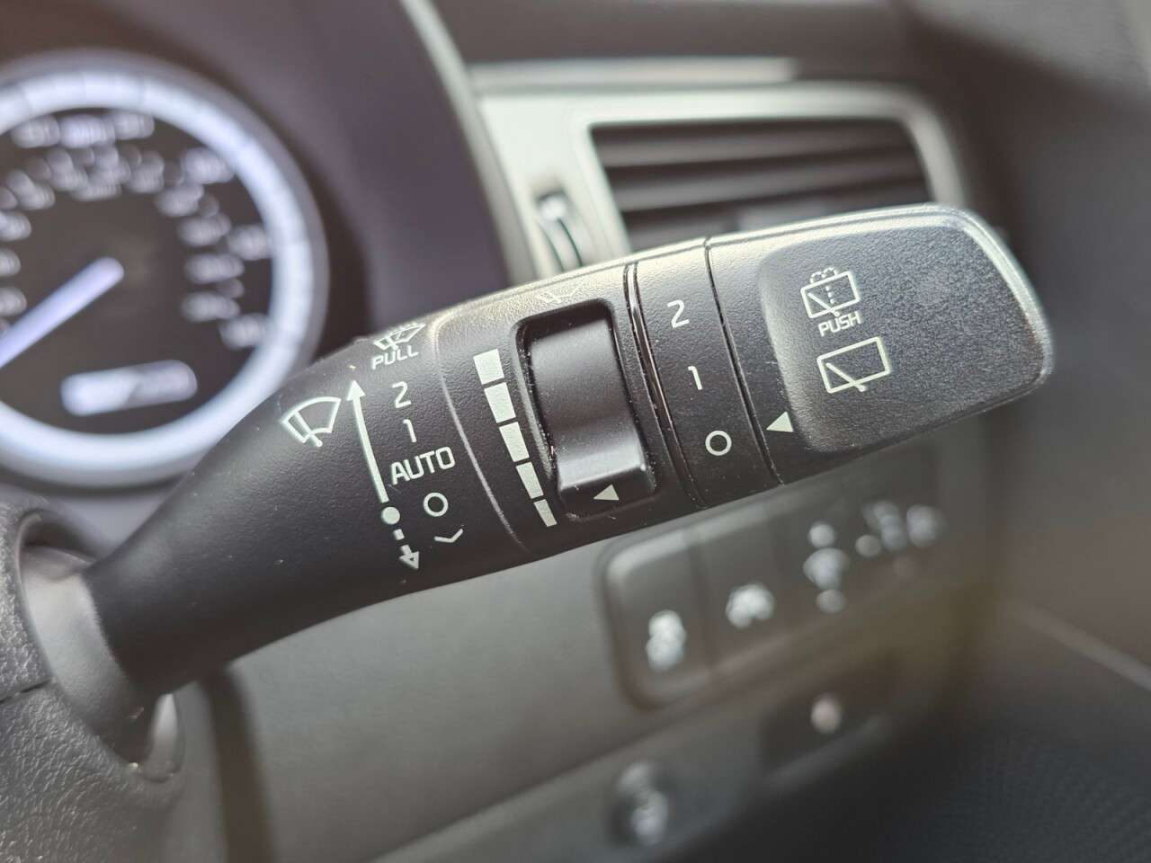 2016 KIA NIRO 2016 KIA NIRO