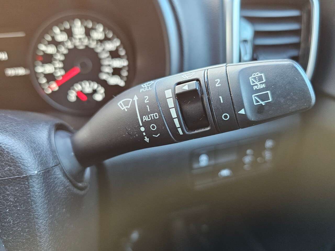 2019 KIA SPORTAGE 2019 KIA SPORTAGE