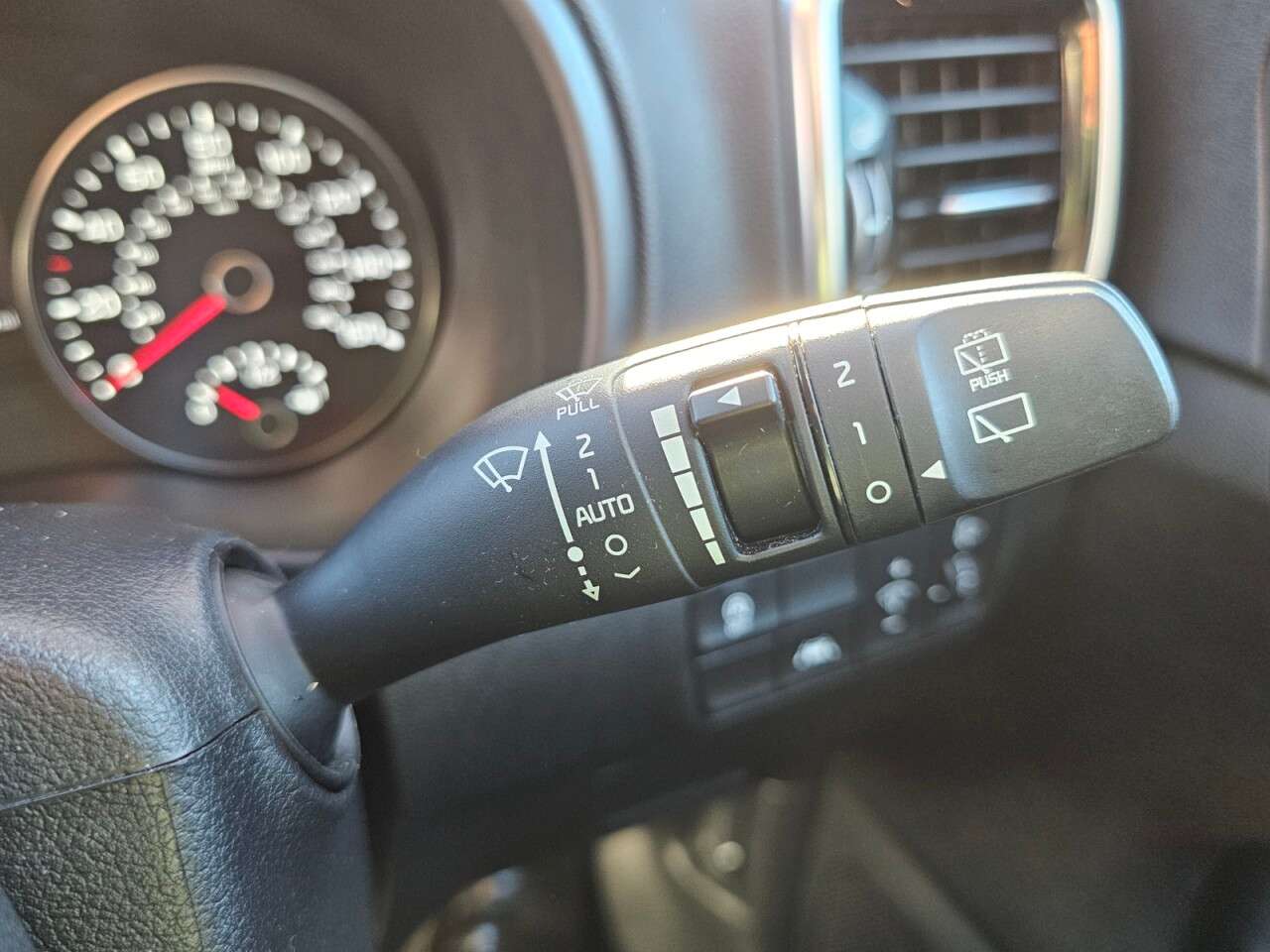 2019 KIA SPORTAGE 2019 KIA SPORTAGE