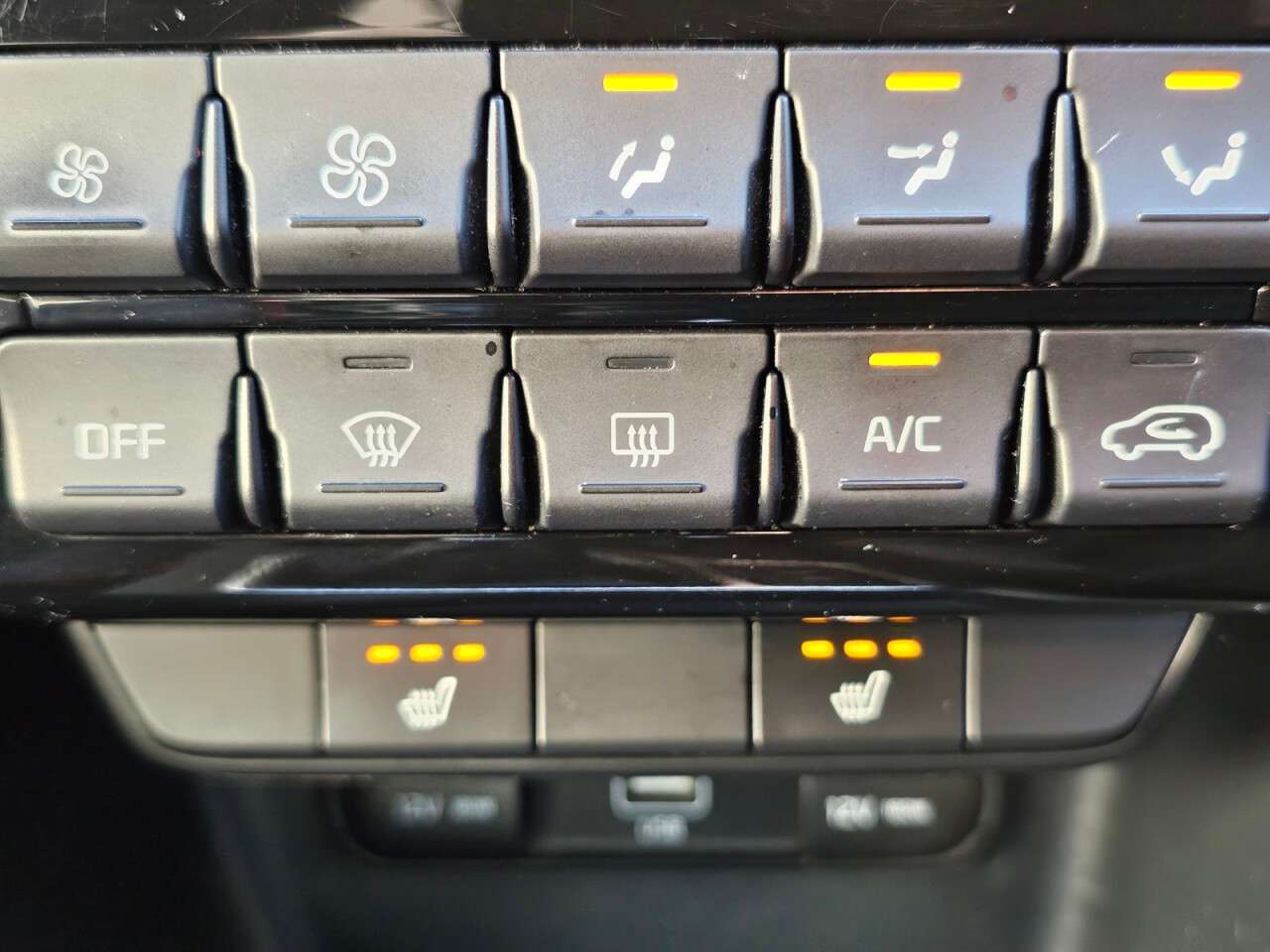 2019 KIA SPORTAGE 2019 KIA SPORTAGE