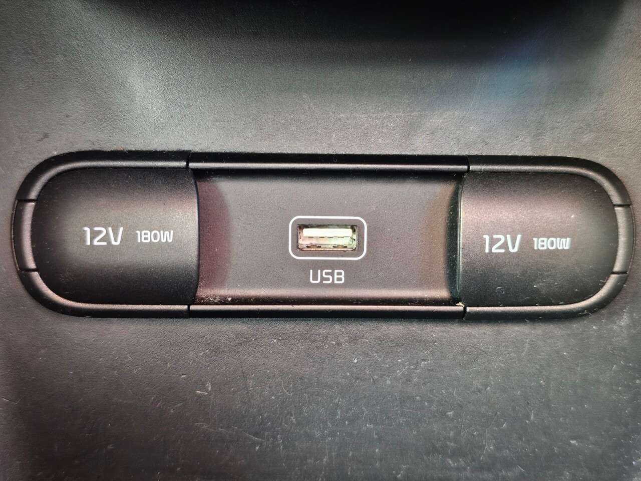 2019 KIA SPORTAGE 2019 KIA SPORTAGE