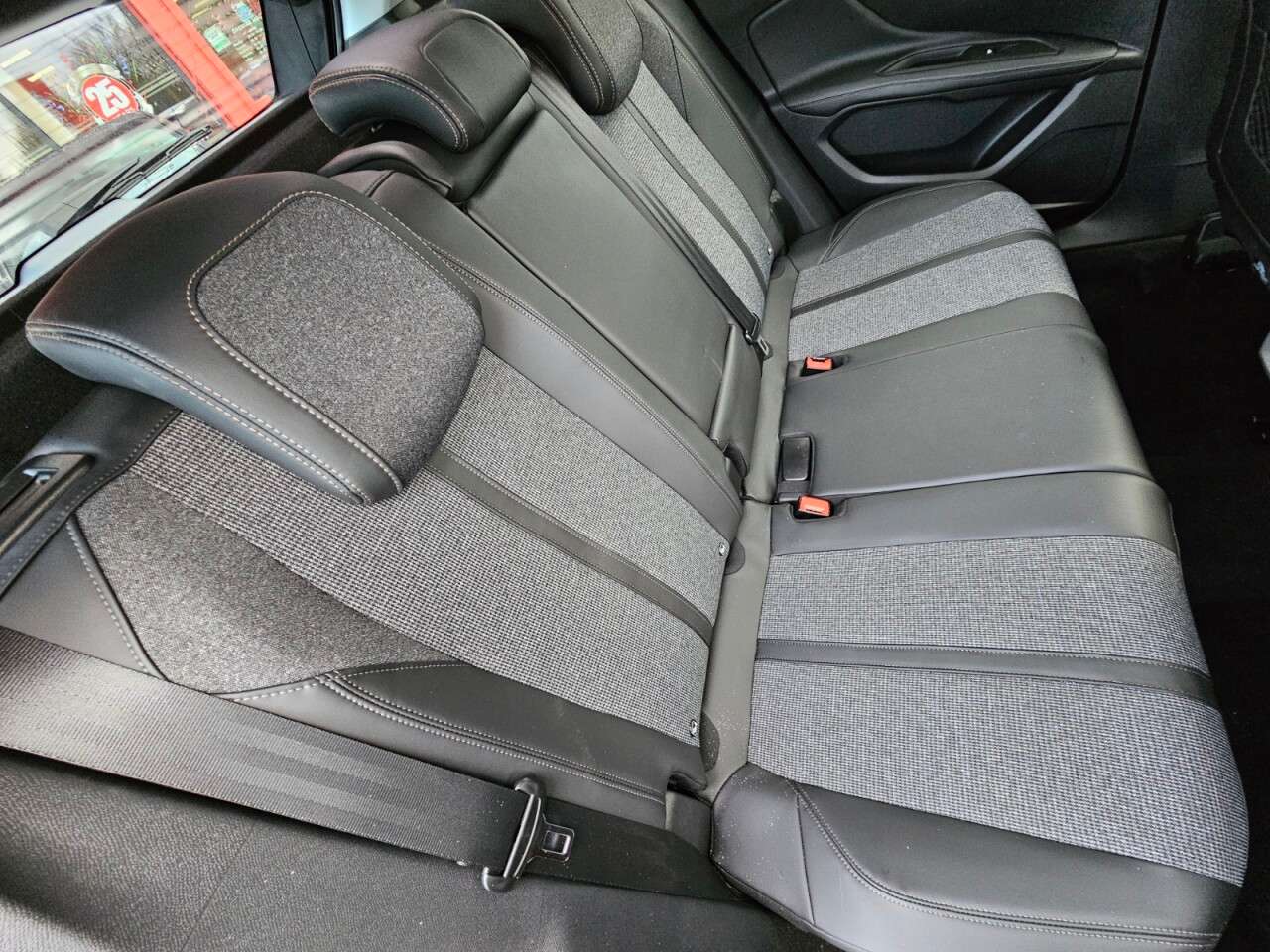 2017 PEUGEOT 3008 2017 PEUGEOT 3008