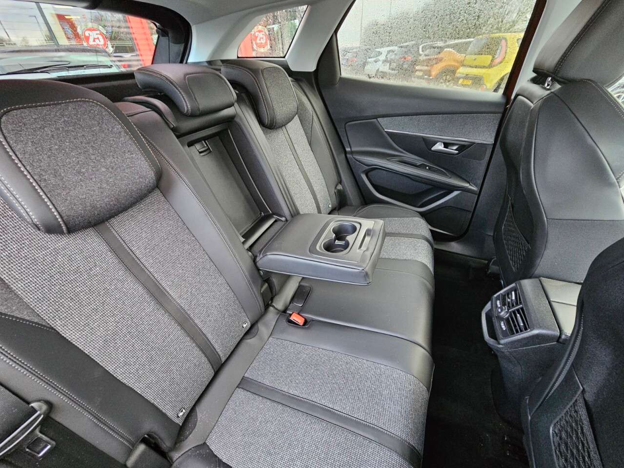 2017 PEUGEOT 3008 2017 PEUGEOT 3008