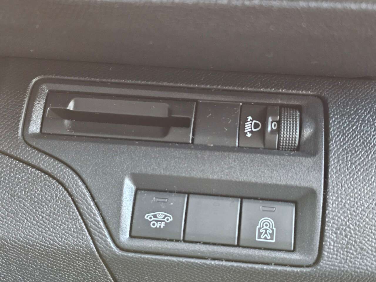 2017 PEUGEOT 3008 2017 PEUGEOT 3008