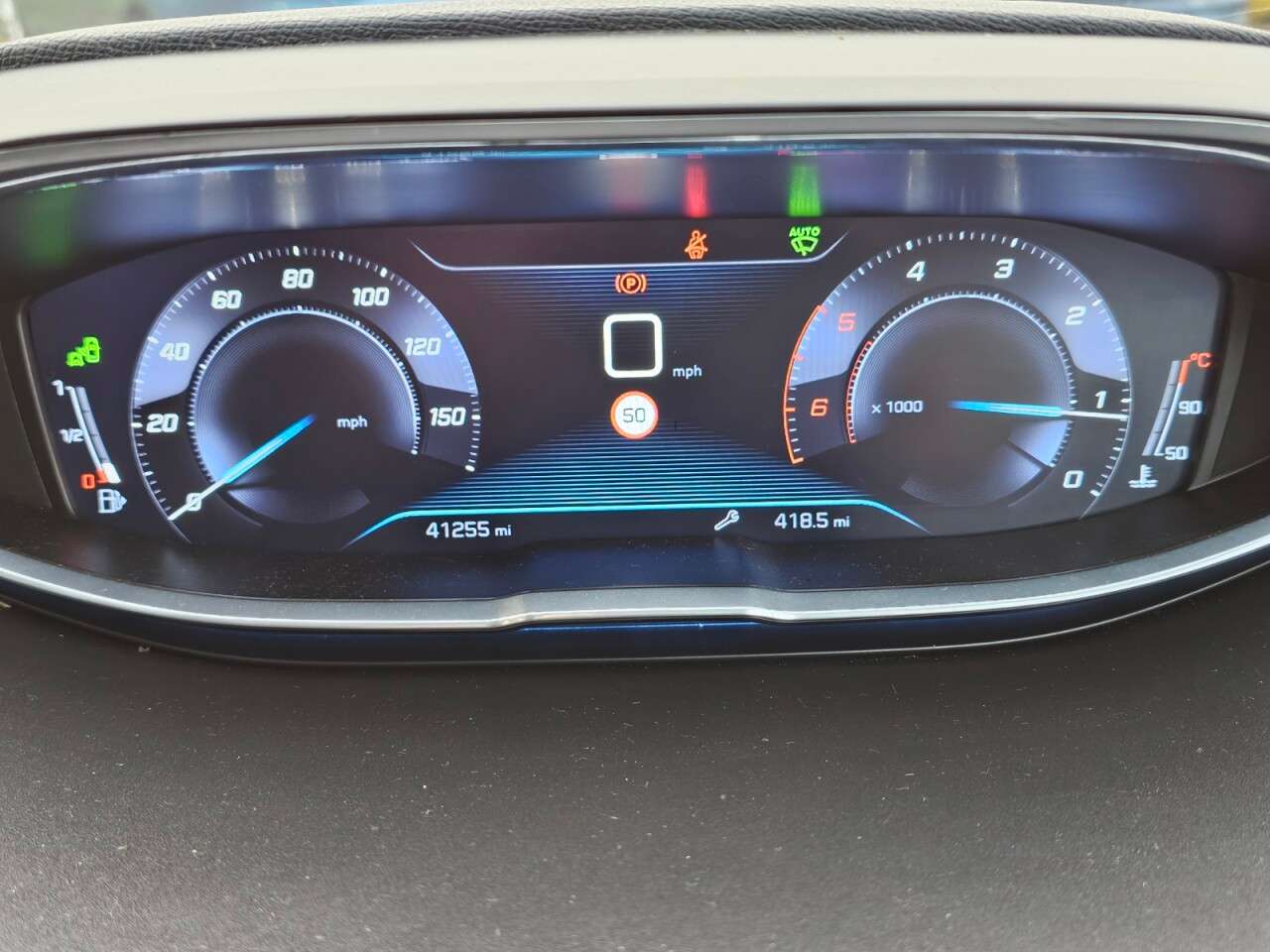 2017 PEUGEOT 3008 2017 PEUGEOT 3008