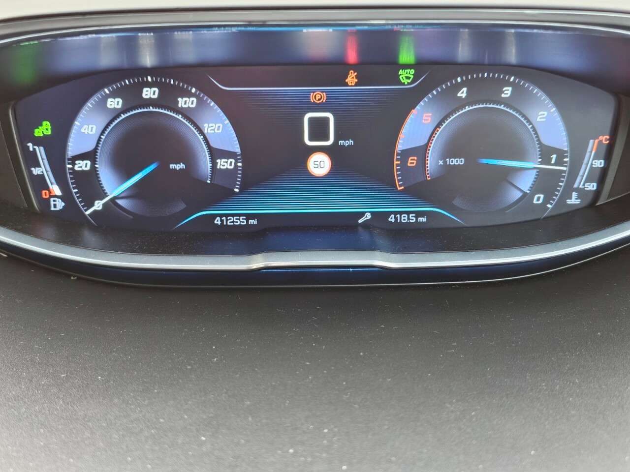 2017 PEUGEOT 3008 2017 PEUGEOT 3008