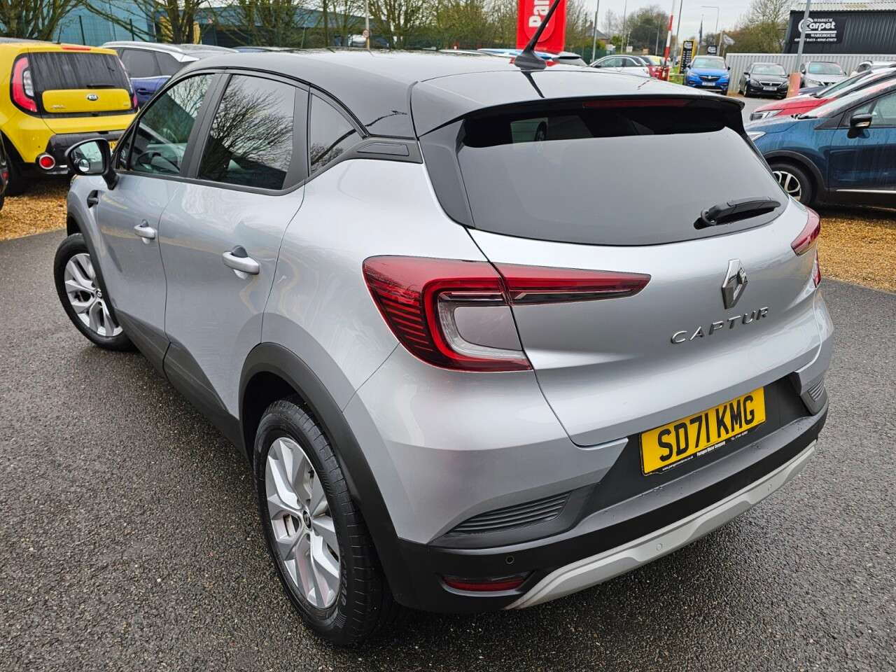 2021 RENAULT CAPTUR 2021 RENAULT CAPTUR