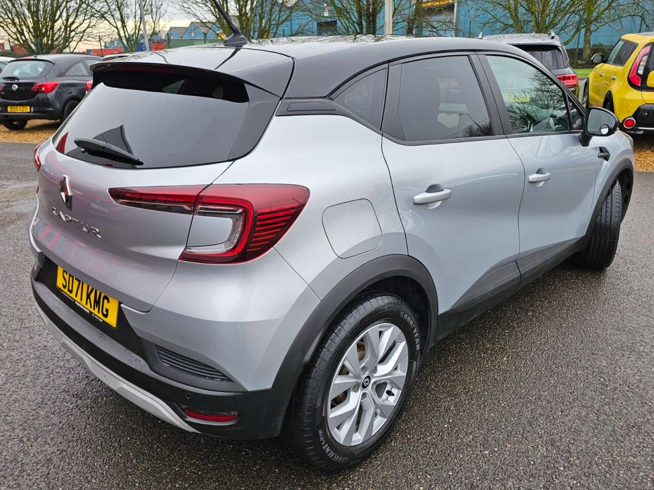 2021 RENAULT CAPTUR 2021 RENAULT CAPTUR