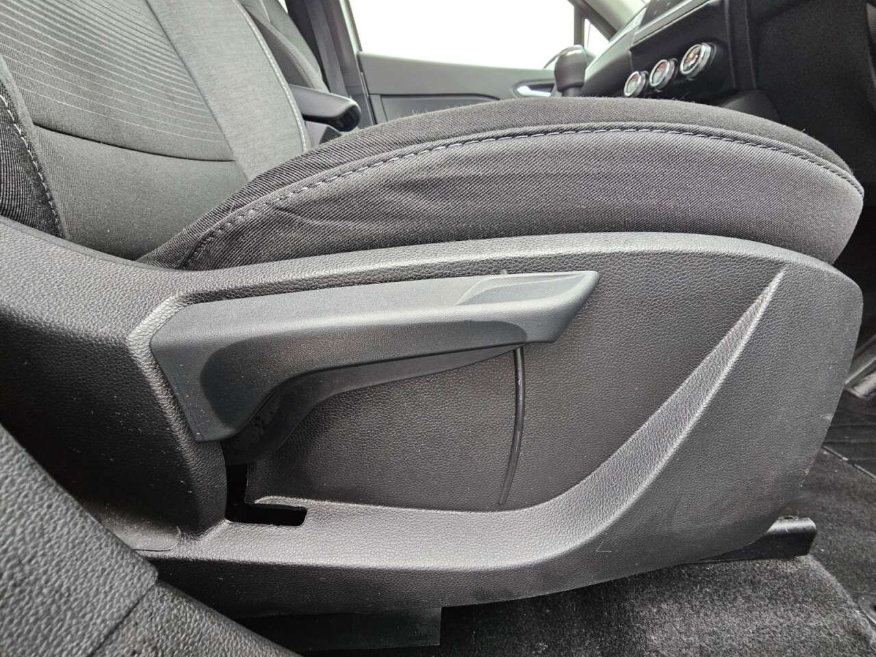 2021 RENAULT CAPTUR 2021 RENAULT CAPTUR