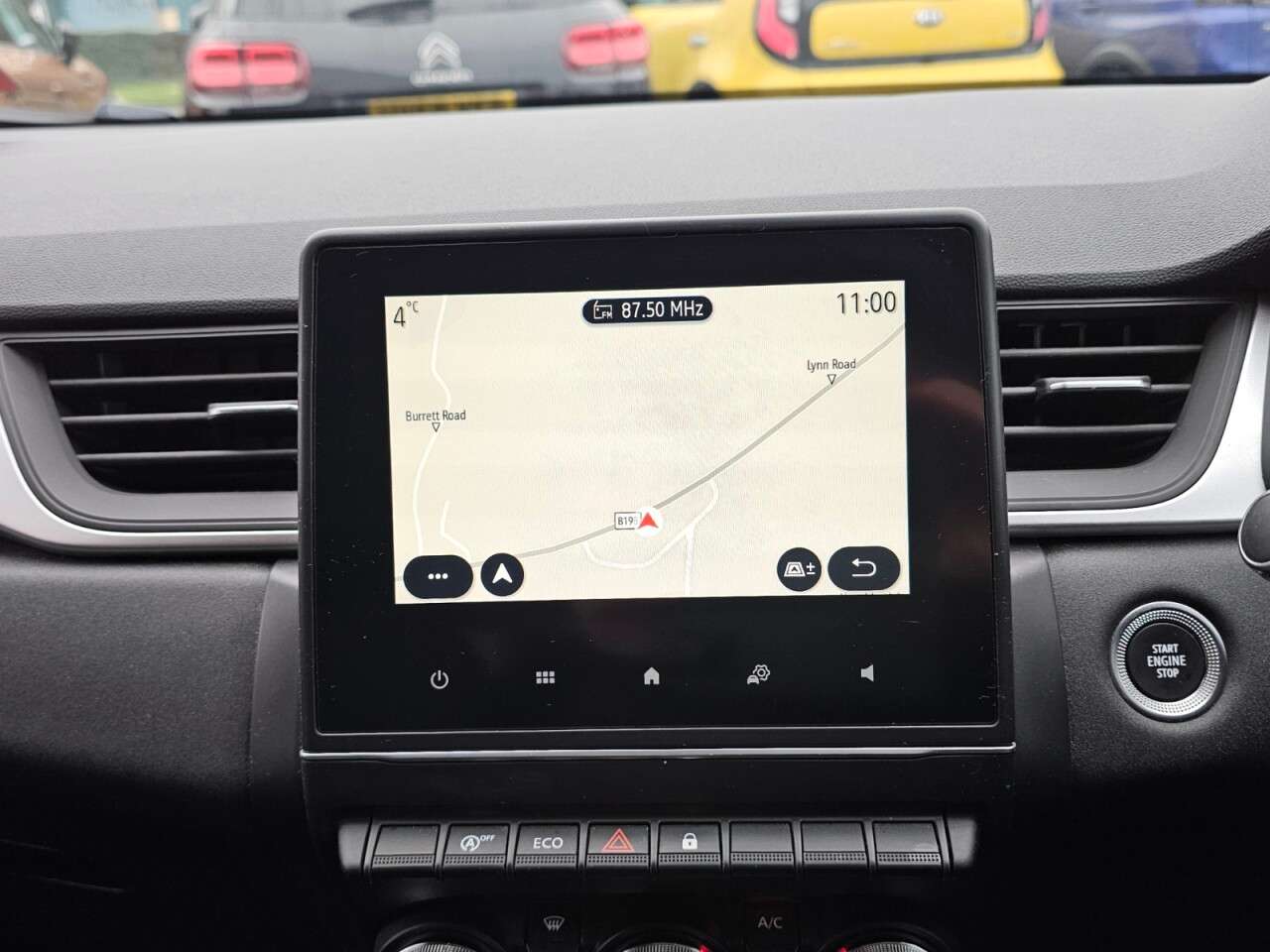 A 2021 RENAULT CAPTUR 1.0 TCe Iconic SUV 5dr Petrol Manual Euro 6 (s/s) (90 ps) A 2021 RENAULT CAPTUR 1.0 TCe Iconic SUV 5dr Petrol Manual Euro 6 (s/s) (90 ps)