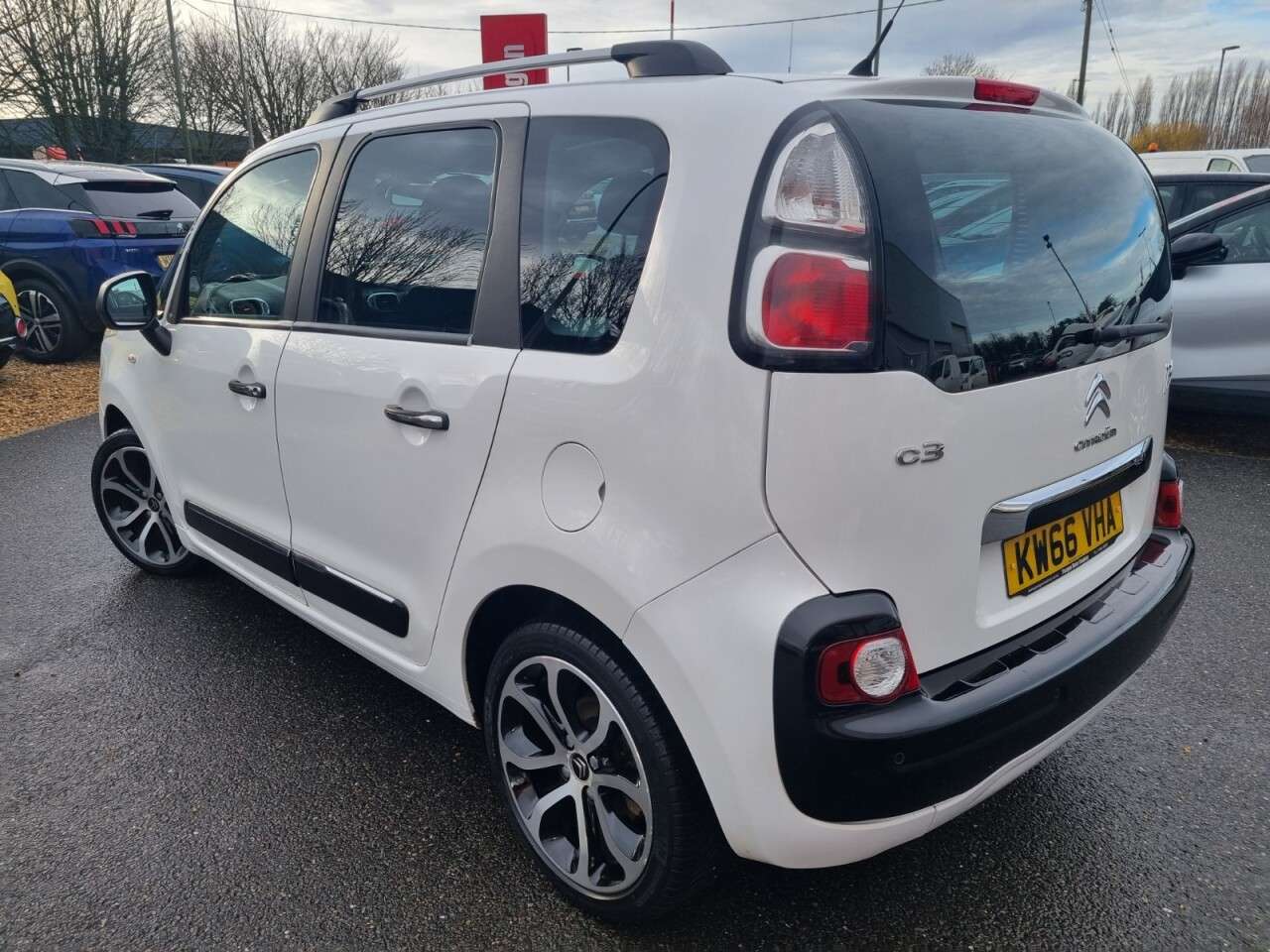 2017 CITROEN C3 PICASSO 2017 CITROEN C3 PICASSO