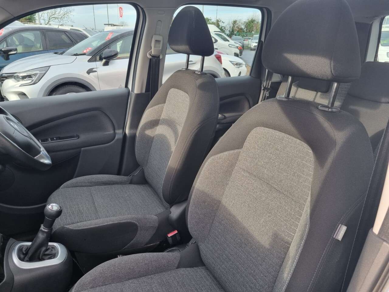 2017 CITROEN C3 PICASSO 2017 CITROEN C3 PICASSO