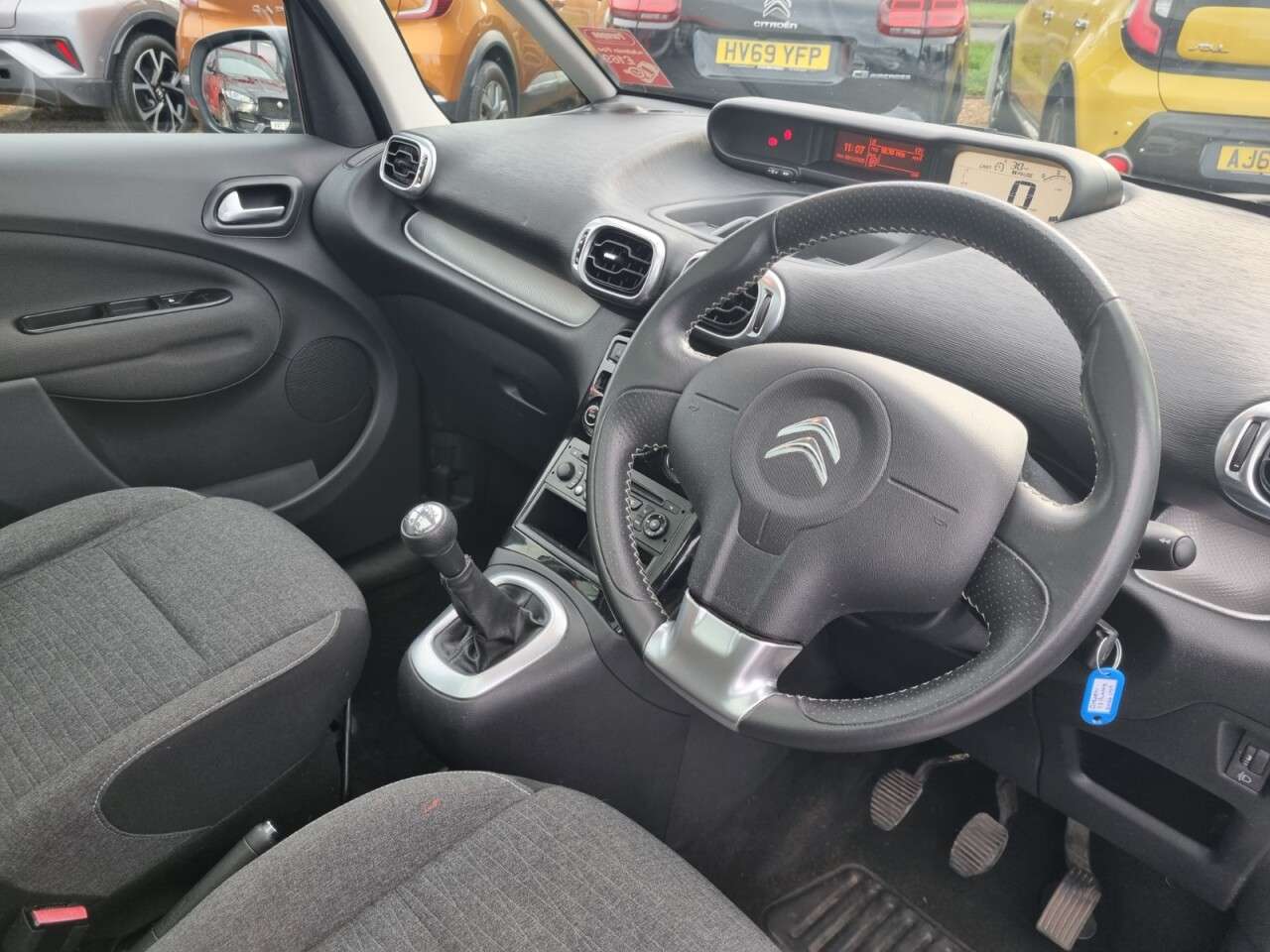 2017 CITROEN C3 PICASSO 2017 CITROEN C3 PICASSO