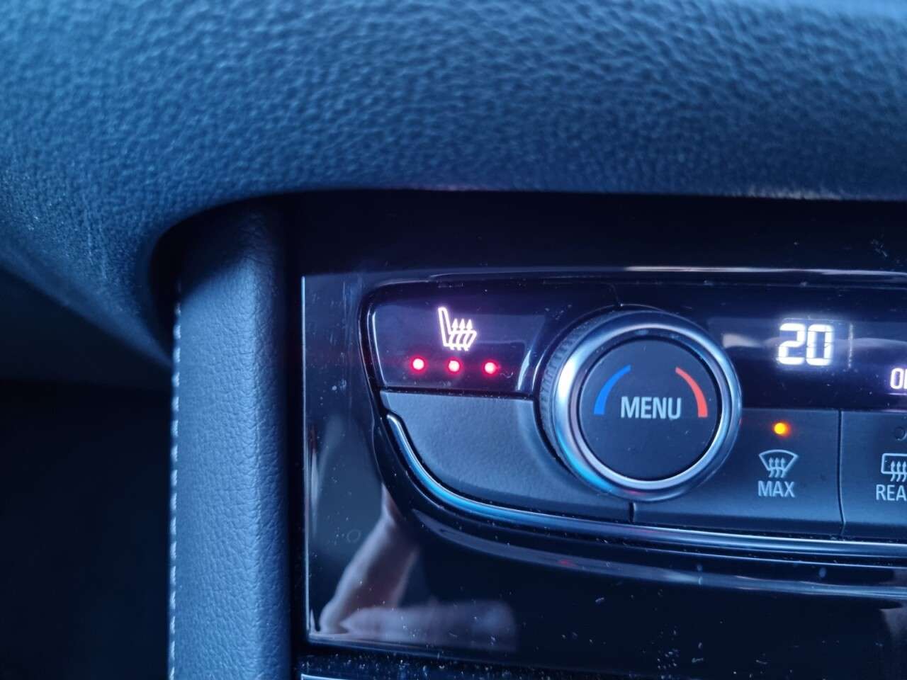 A 2024 VAUXHALL GRANDLAND 1.2 Turbo Ultimate SUV 5dr Petrol Manual Euro 6 (s/s) (130 ps) A 2024 VAUXHALL GRANDLAND 1.2 Turbo Ultimate SUV 5dr Petrol Manual Euro 6 (s/s) (130 ps)