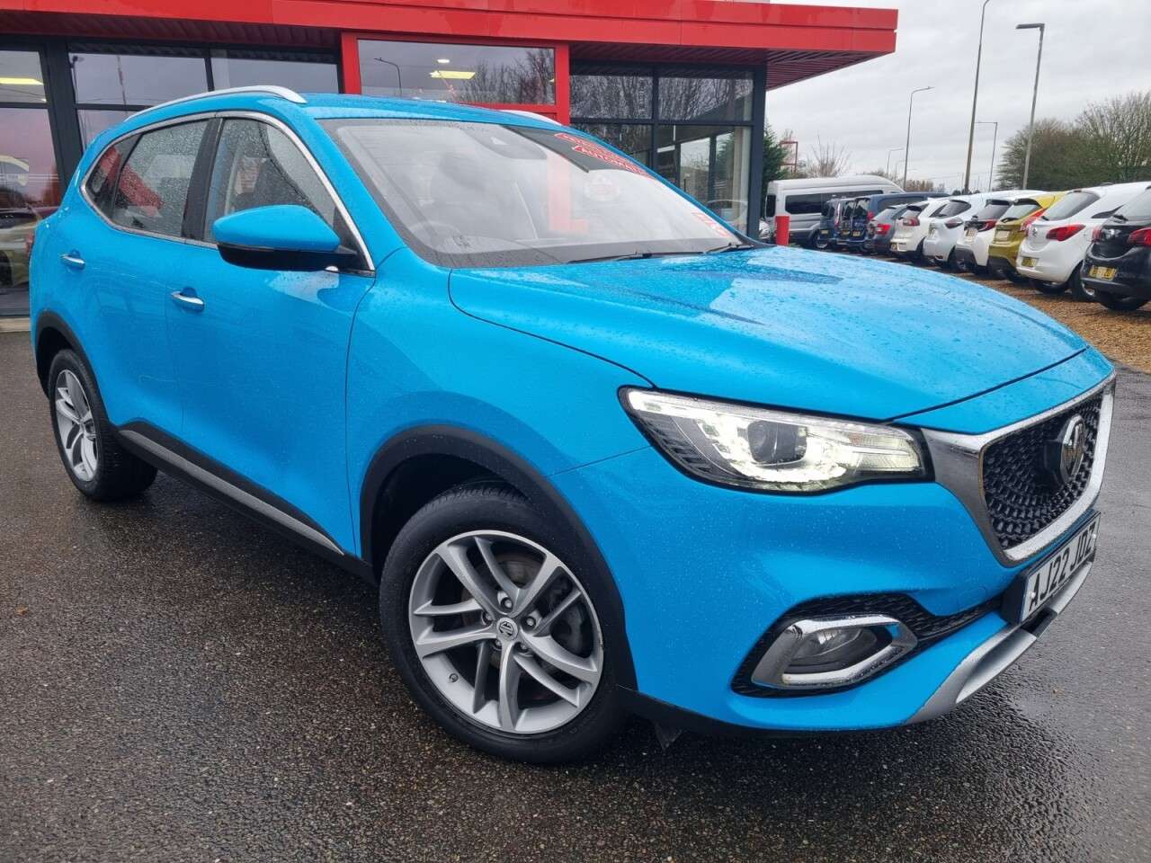 A 2022 MG MG HS 1.5 T-GDI Excite SUV 5dr Petrol DCT Euro 6 (s/s) (162 ps) A 2022 MG MG HS 1.5 T-GDI Excite SUV 5dr Petrol DCT Euro 6 (s/s) (162 ps)