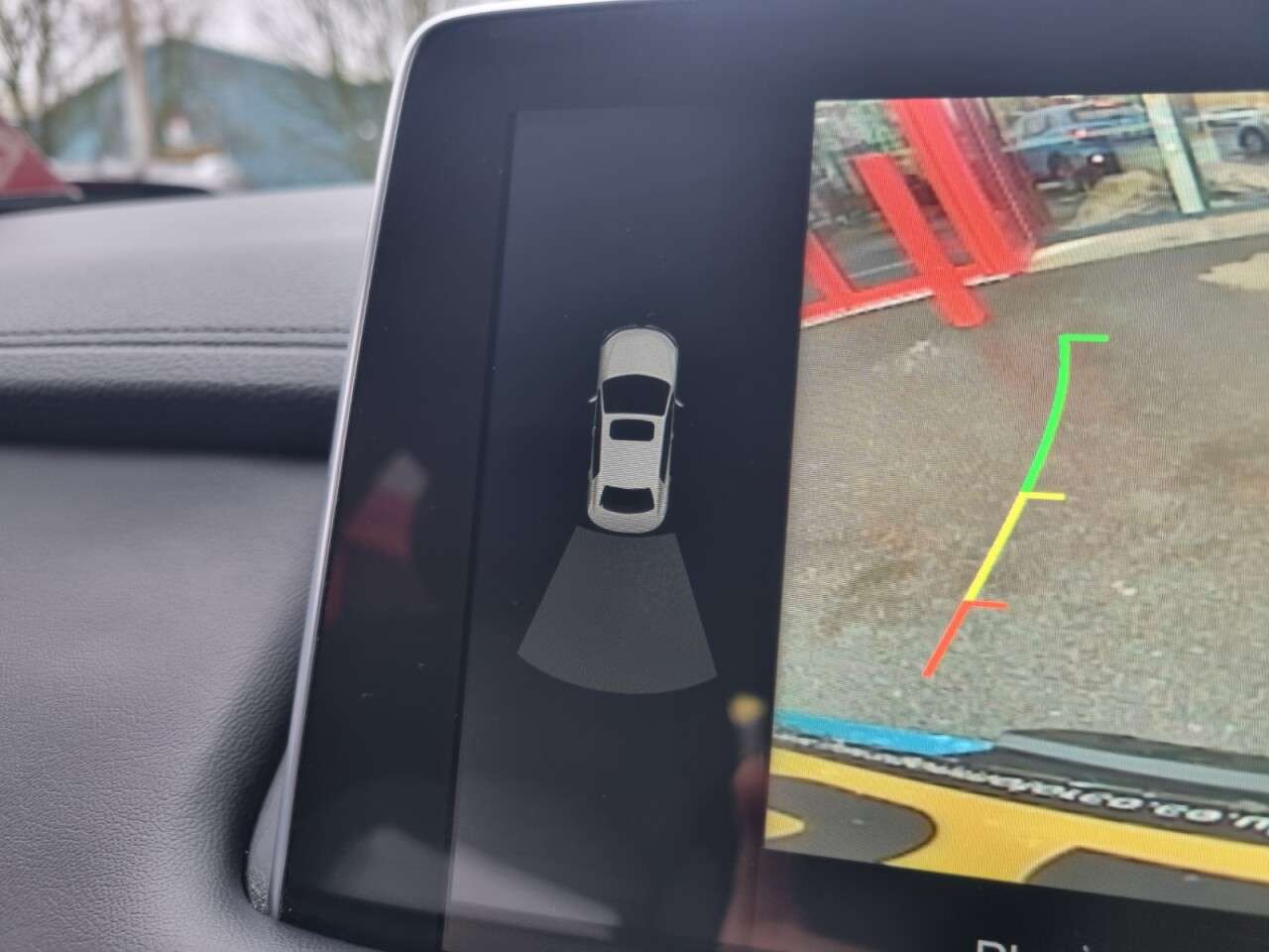 A 2022 MG MG HS 1.5 T-GDI Excite SUV 5dr Petrol DCT Euro 6 (s/s) (162 ps) A 2022 MG MG HS 1.5 T-GDI Excite SUV 5dr Petrol DCT Euro 6 (s/s) (162 ps)