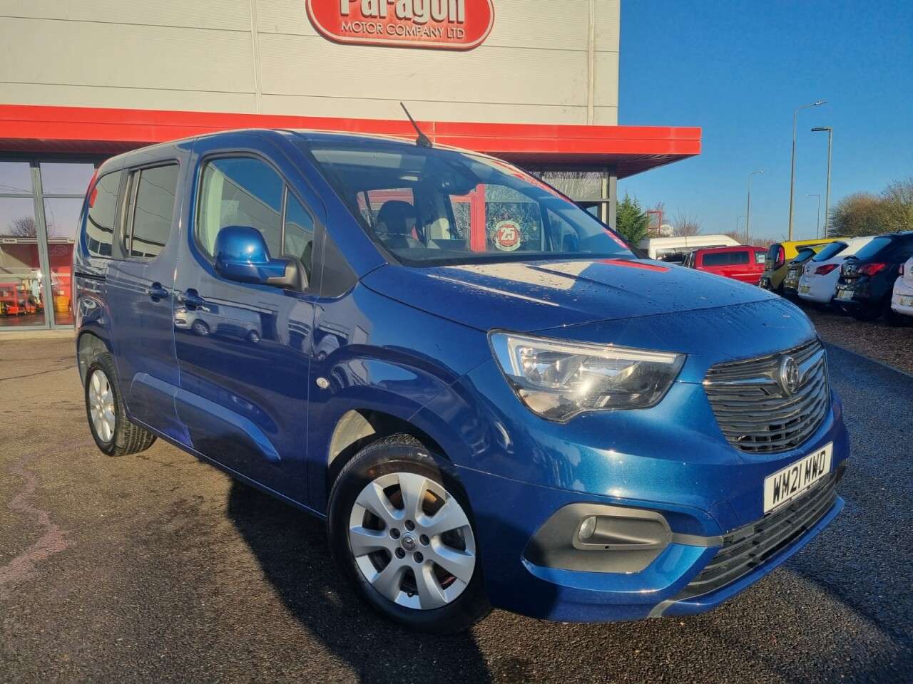 A 2021 VAUXHALL COMBO LIFE 1.5 Turbo D SE MPV 5dr Diesel Manual Euro 6 (s/s) (7 Seat) (100 ps) A 2021 VAUXHALL COMBO LIFE 1.5 Turbo D SE MPV 5dr Diesel Manual Euro 6 (s/s) (7 Seat) (100 ps)