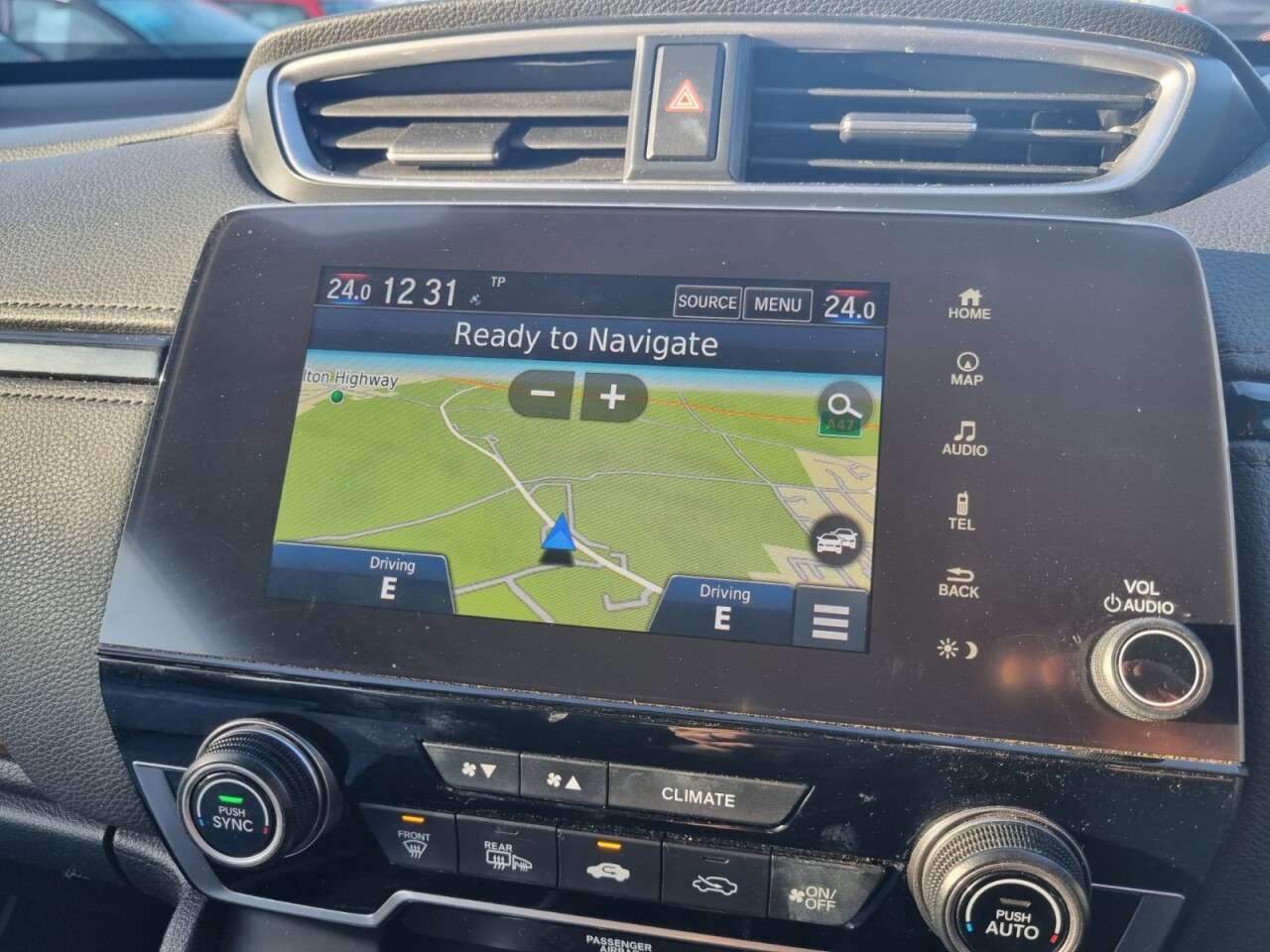 A 2020 HONDA CR-V 2.0 h i-MMD SE SUV 5dr Petrol Hybrid eCVT Euro 6 (s/s) (184 ps) A 2020 HONDA CR-V 2.0 h i-MMD SE SUV 5dr Petrol Hybrid eCVT Euro 6 (s/s) (184 ps)