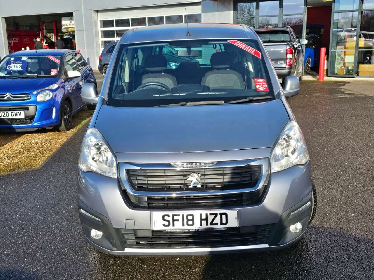 A 2018 PEUGEOT PARTNER 1.6L 5d 75 BHP A 2018 PEUGEOT PARTNER 1.6L 5d 75 BHP