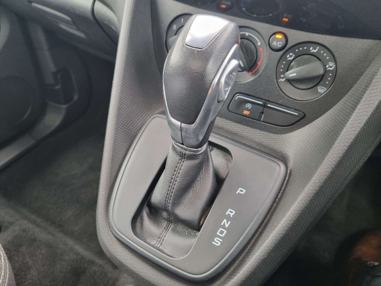 2019 FORD TOURNEO CONNECT 2019 FORD TOURNEO CONNECT