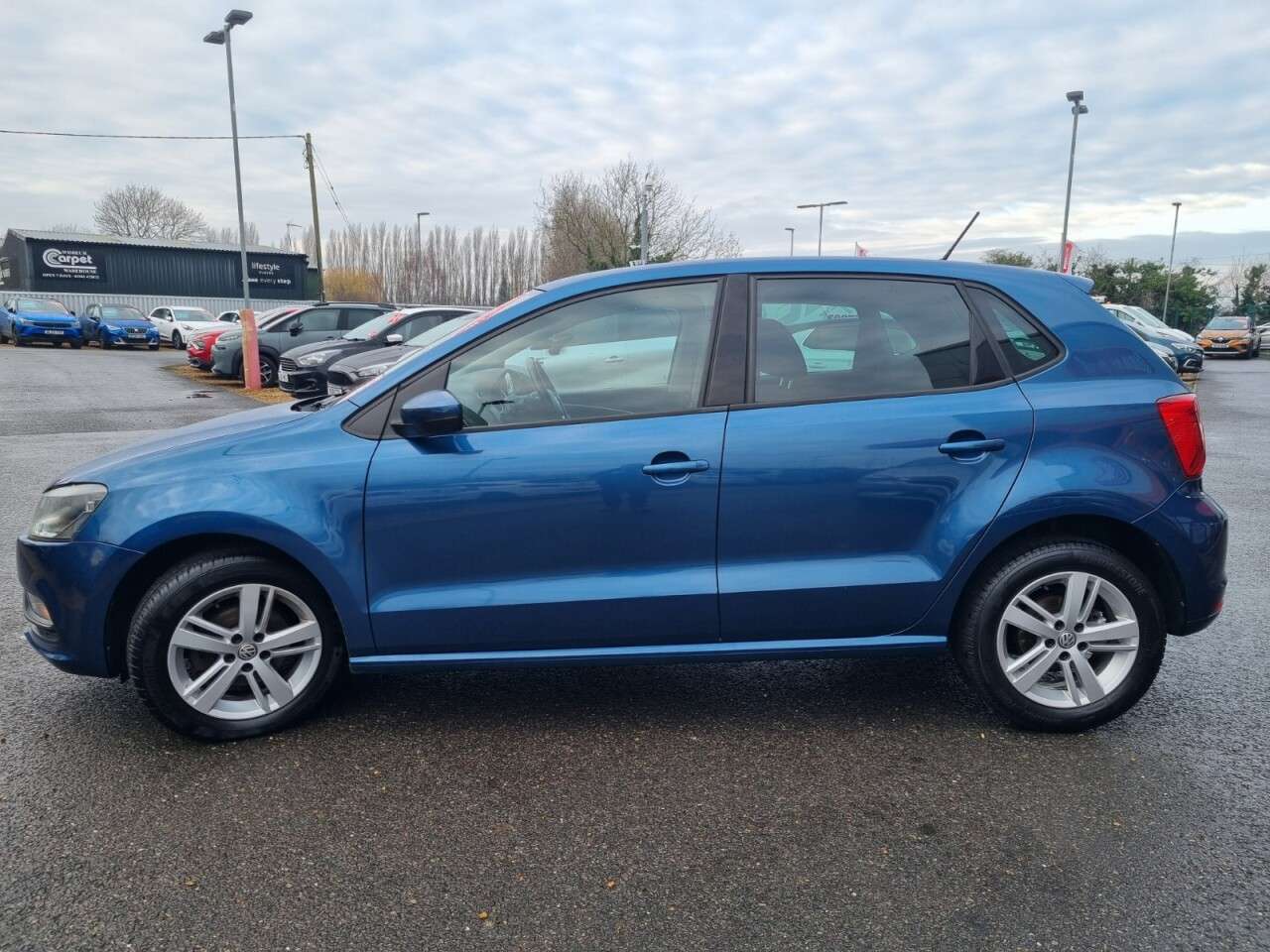 2017 VOLKSWAGEN POLO 2017 VOLKSWAGEN POLO
