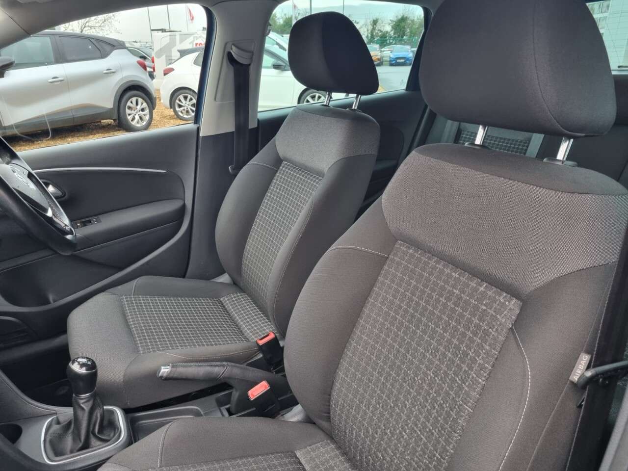 2017 VOLKSWAGEN POLO 2017 VOLKSWAGEN POLO